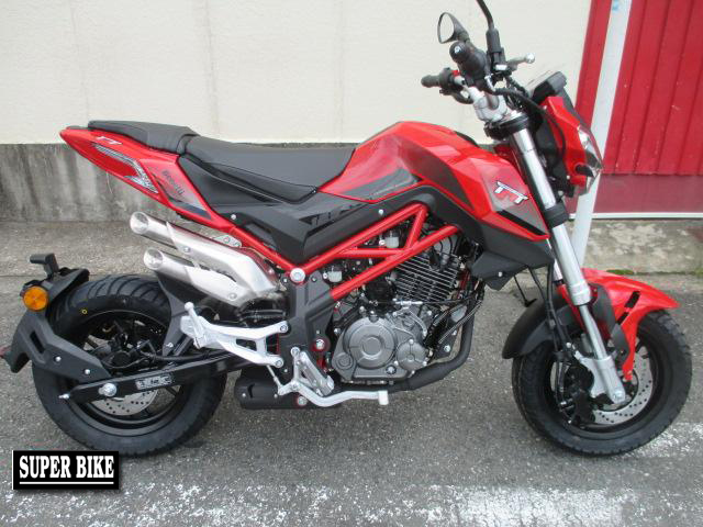 ベネリ　トルネードネイキッドT125