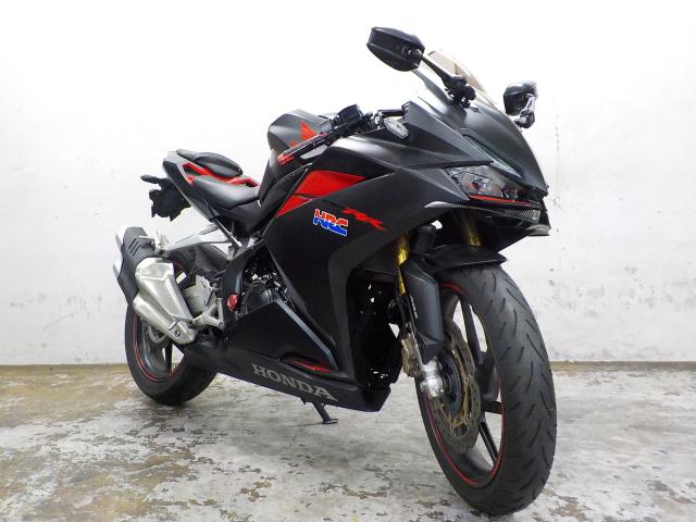 ホンダ　CBR250RR