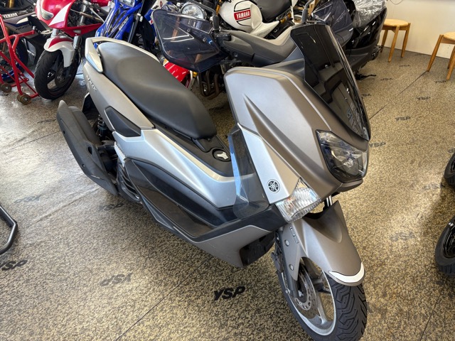 ヤマハ　NMAX125
