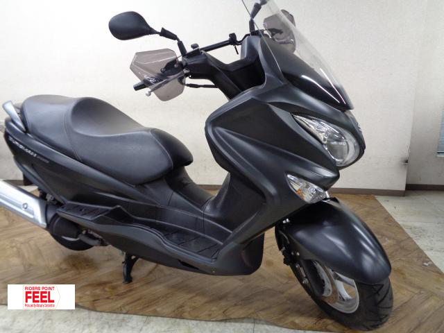 スズキ　バーグマン200