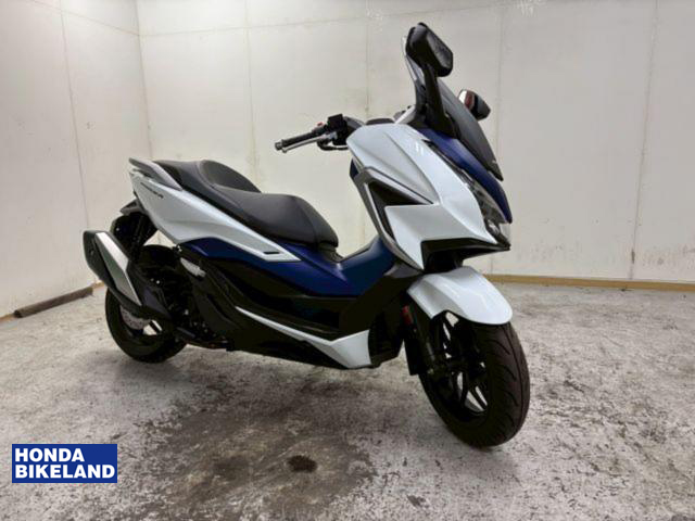 ホンダ　フォルツァ