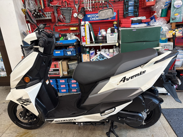 スズキ　アヴェニス125