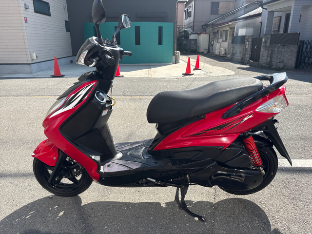 ヤマハ　シグナス125X-SR