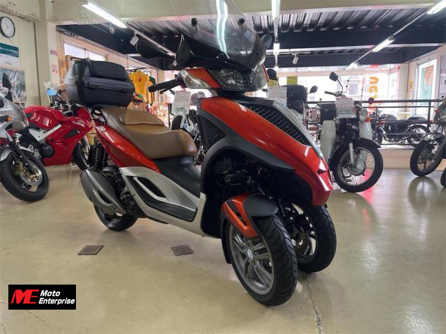 ピアジオ　MP3 Yourban 300ie