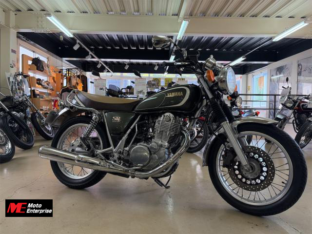 ヤマハ　SR400
