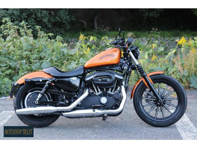 ハーレーダビッドソン　XL883N