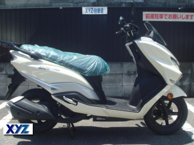 スズキ　バーグマンストリート125EX