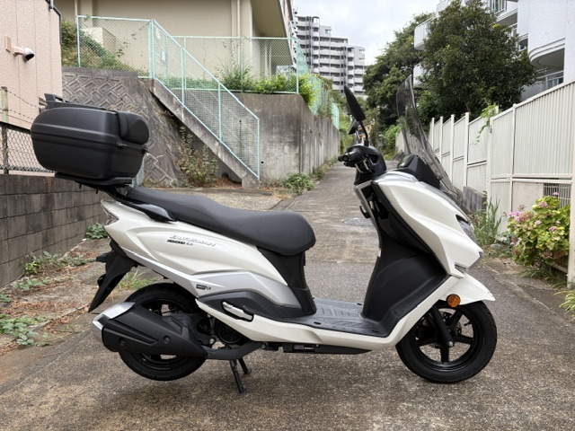 スズキ　バーグマンストリート125EX
