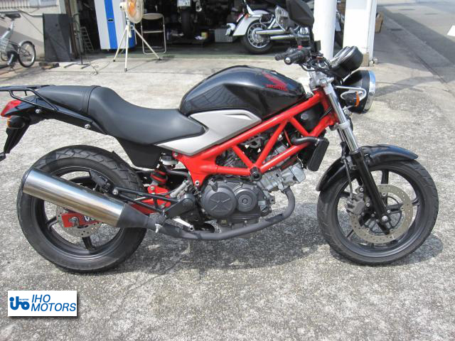 ホンダ　VTR250