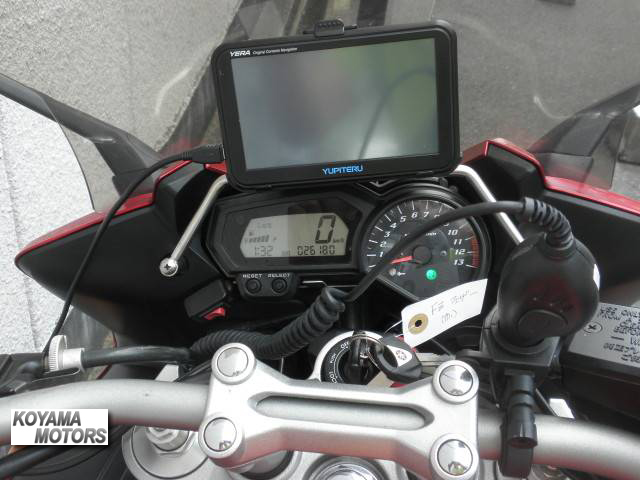 ヤマハ FZ1 フェーザー