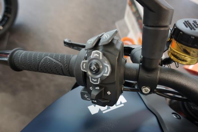 KTM 1290 SUPER DUKE R EVO