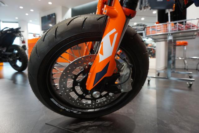KTM 690 SMC R