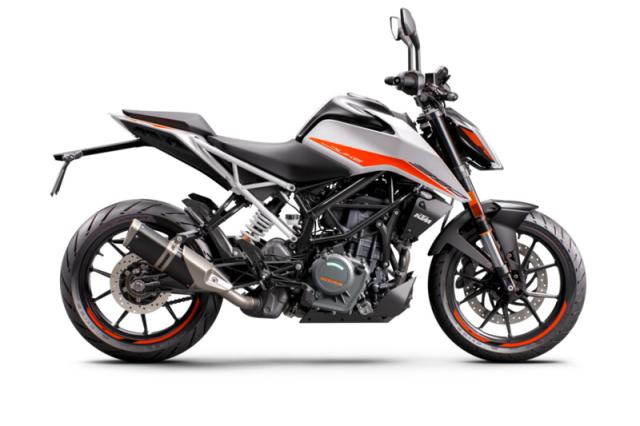 KTM　390 DUKE