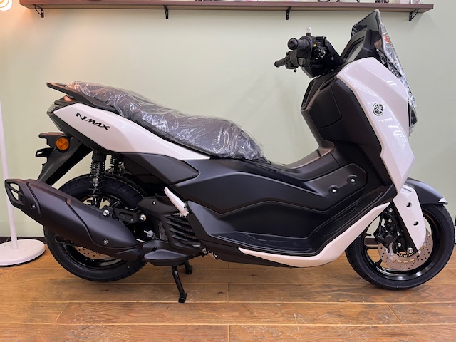 ヤマハ　NMAX125