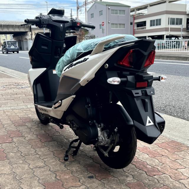 スズキ アヴェニス125