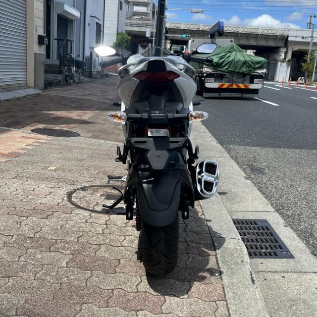 スズキ ジクサーSF250