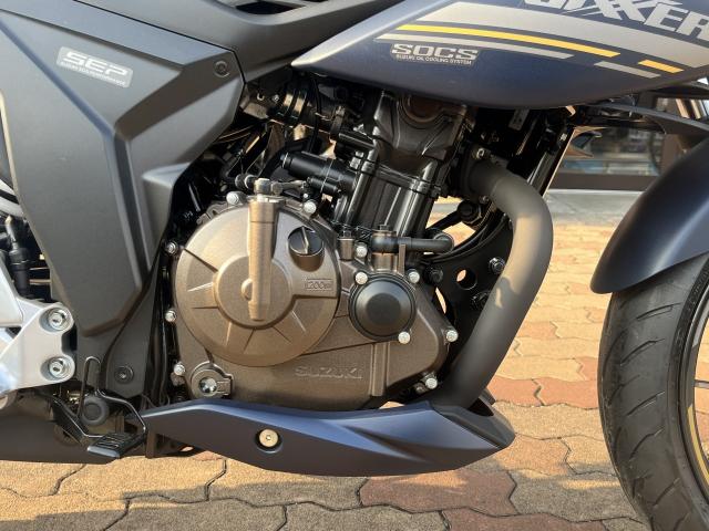 スズキ ジクサー250