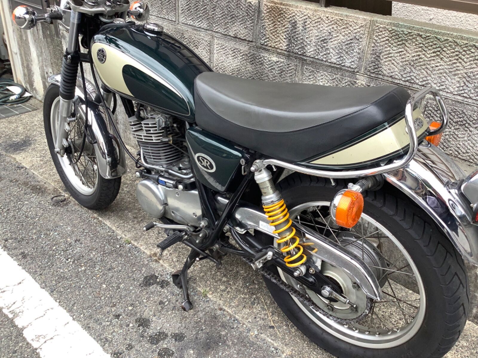 ヤマハ SR400 ディスク ペイトンマフラー、ハイスロ、FCRキャブ