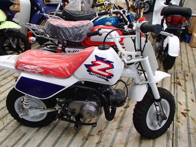 ホンダ Z50R 希少 新車です! - ツジモトモータース の在庫車両 - 新車 