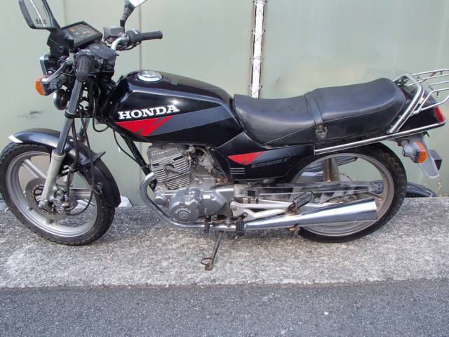 ホンダ Cb125t を探すなら 新車 中古バイク検索エンジンのゲットバイク