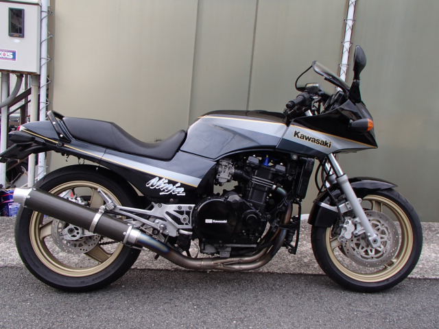 カワサキ GPZ900R