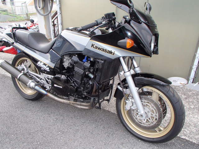 カワサキ GPZ900R