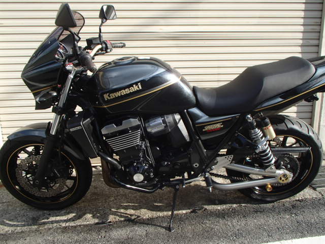 カワサキ ZRX1200　DAEG