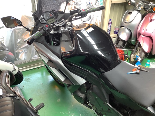 カワサキ Ninja 400R