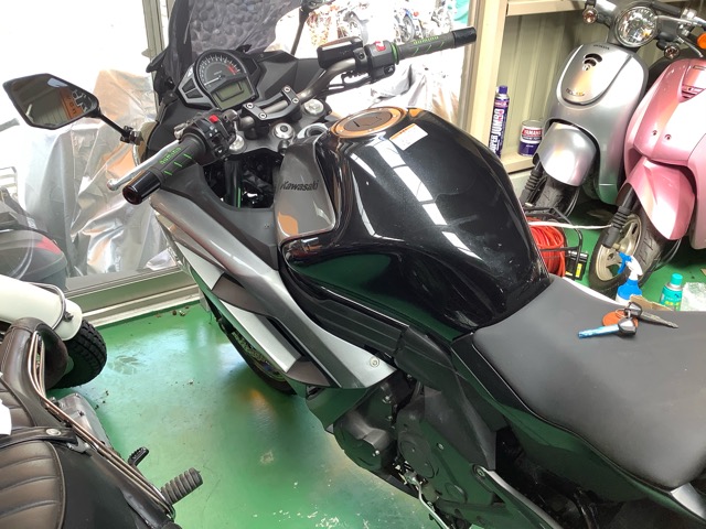 カワサキ Ninja 400R