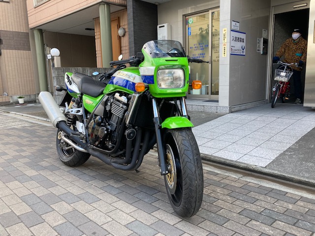 カワサキ ZRX1100