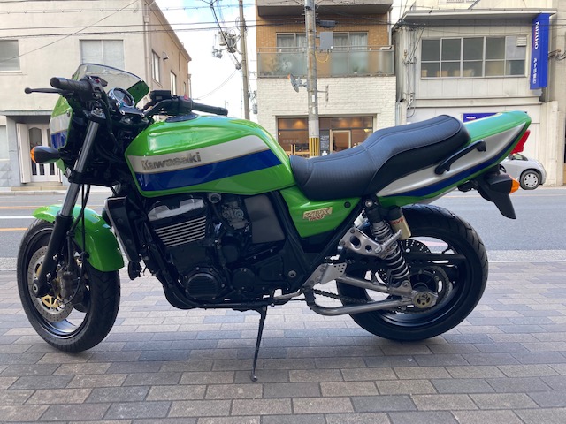 カワサキ ZRX1100