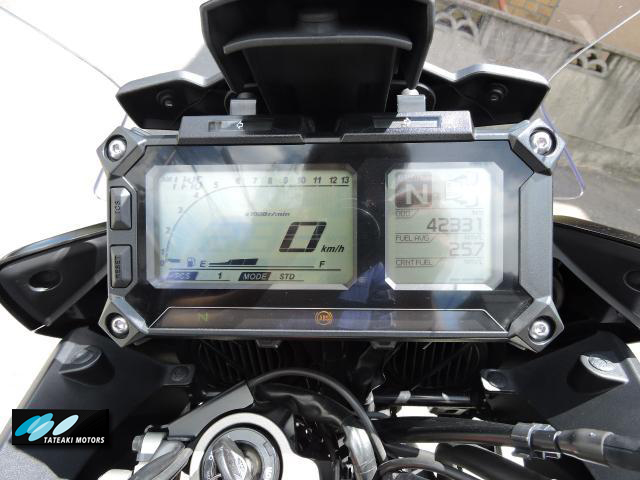 ヤマハ MT-09　TRACER