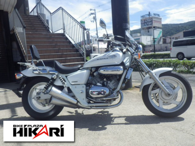 ホンダ　Vツインマグナ