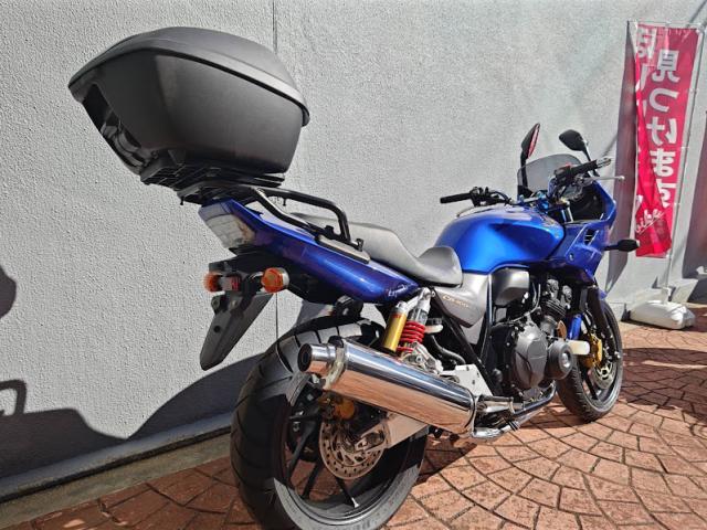 ホンダ CB400SF　VTEC　Revo