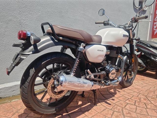  GB350