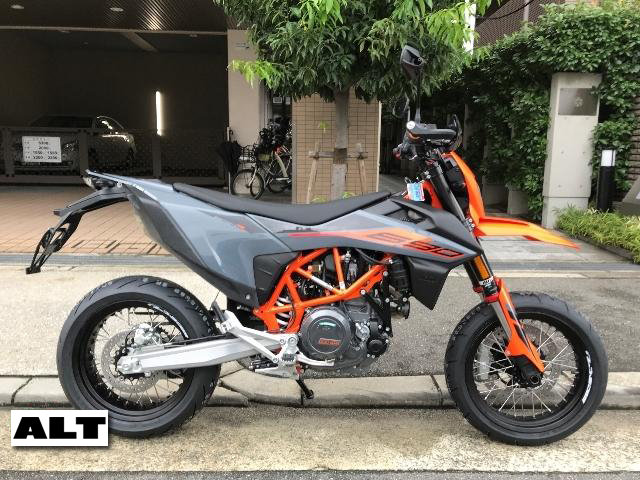 KTM　690 SMC R