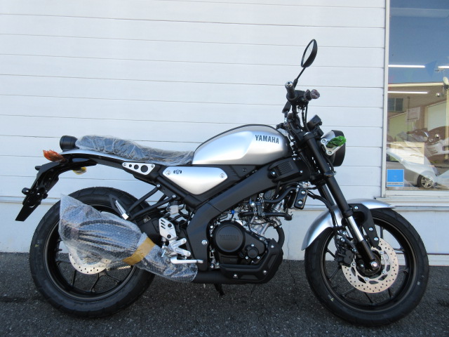 ヤマハ　XSR125