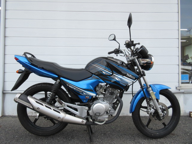 ヤマハ　YBR125