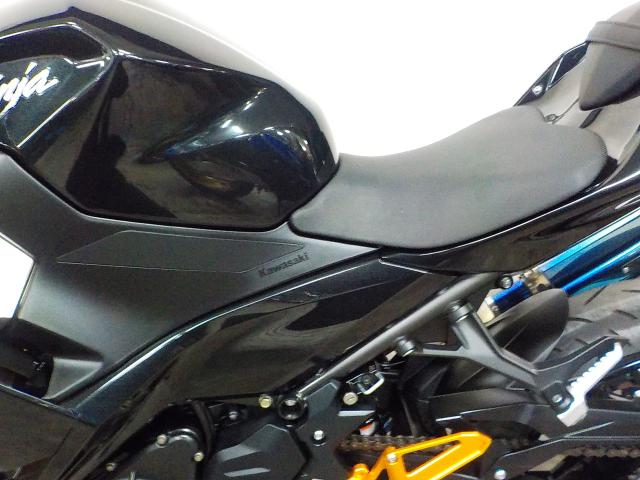 カワサキ Ninja 400