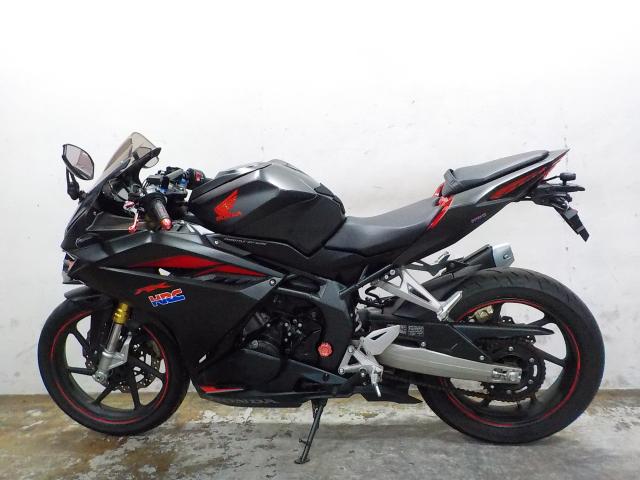 ホンダ CBR250RR