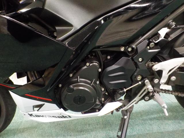 カワサキ Ninja 400