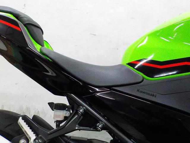 カワサキ Ninja 400