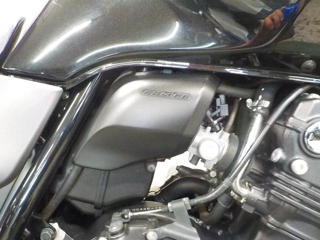 ホンダ CB400SB　VTEC　Revo