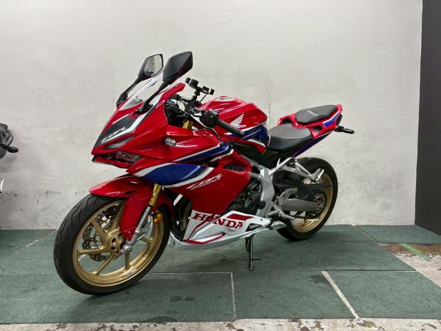 ホンダ CBR250RR