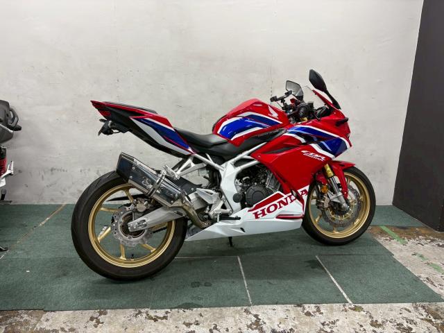ホンダ CBR250RR