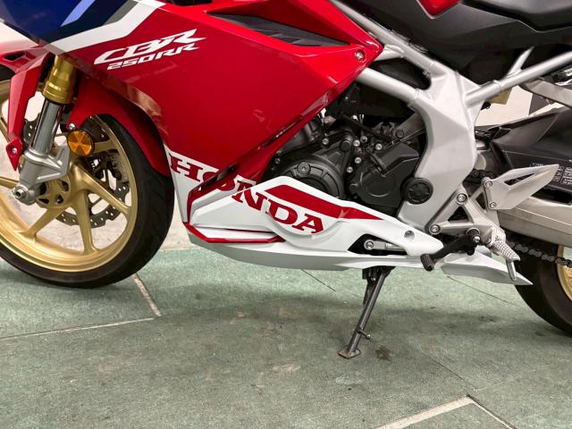 ホンダ CBR250RR