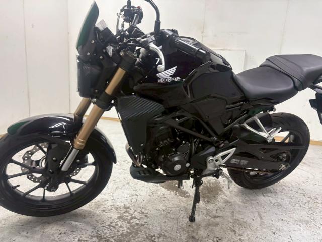 ホンダ CB250R