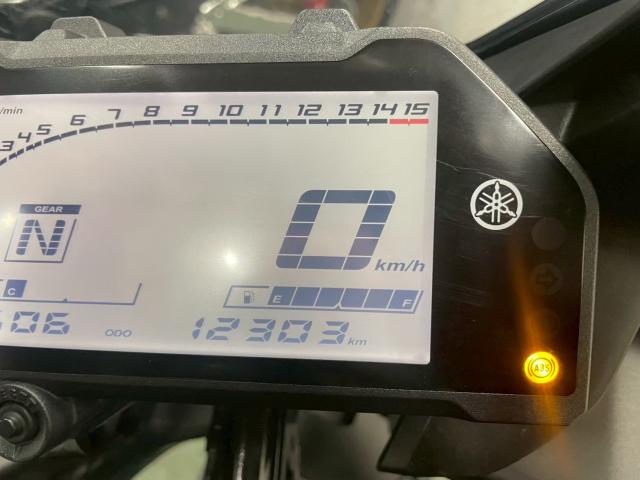 ヤマハ YZF-R25