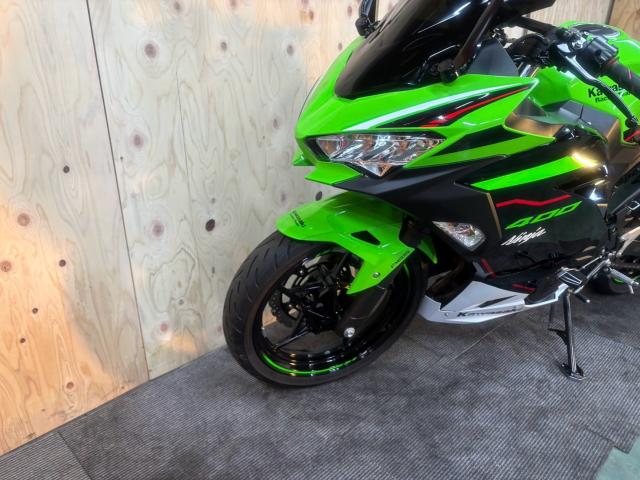 カワサキ Ninja 400