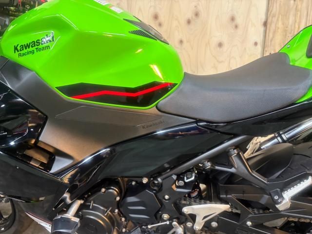 カワサキ Ninja 400